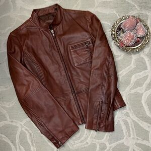 NWOT🌷TAHARI🌷Brown zip front lined leather jacket